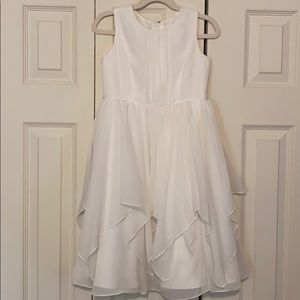 David’s Bridal flower girl dress Size 6